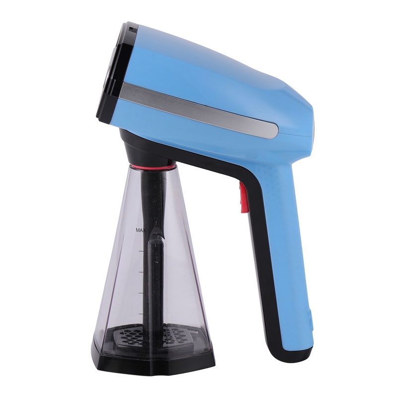 How to use a small handheld garment steamer?